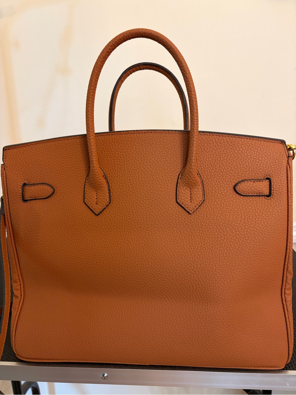 35cm Gold on Gold vegan Satchel with Gold Lock, key and clochette, Strap. - Picture 3 of 9